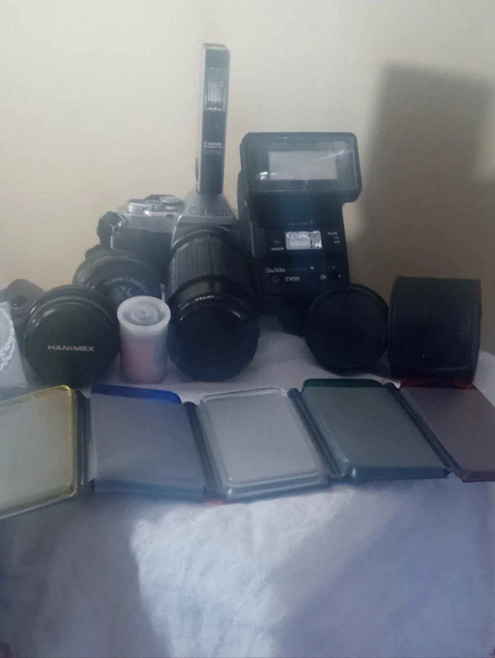 AS IS Vintage Canon AL-1 QF 35mm Camera Parts Repair Lenses Flash Filters - Picture 10 of 10